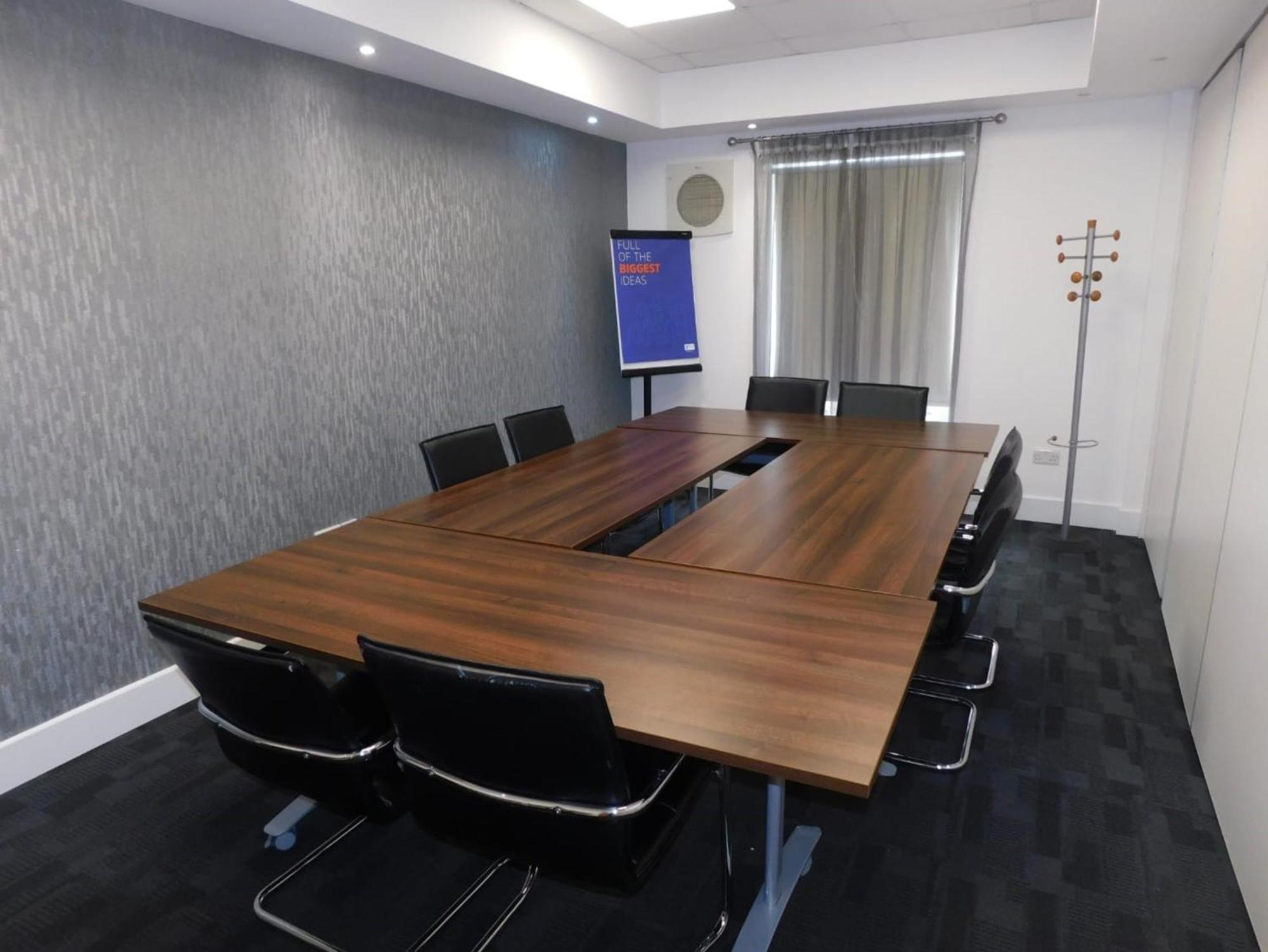 Holiday Inn Express Nuneaton By Ihg Bagian luar foto